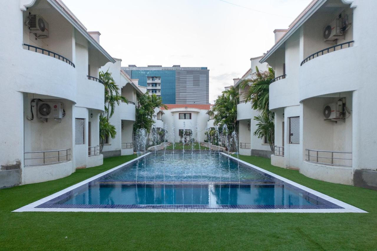 Capital O 6229 Ilara Hotels And Resorts Siruseri Exterior foto