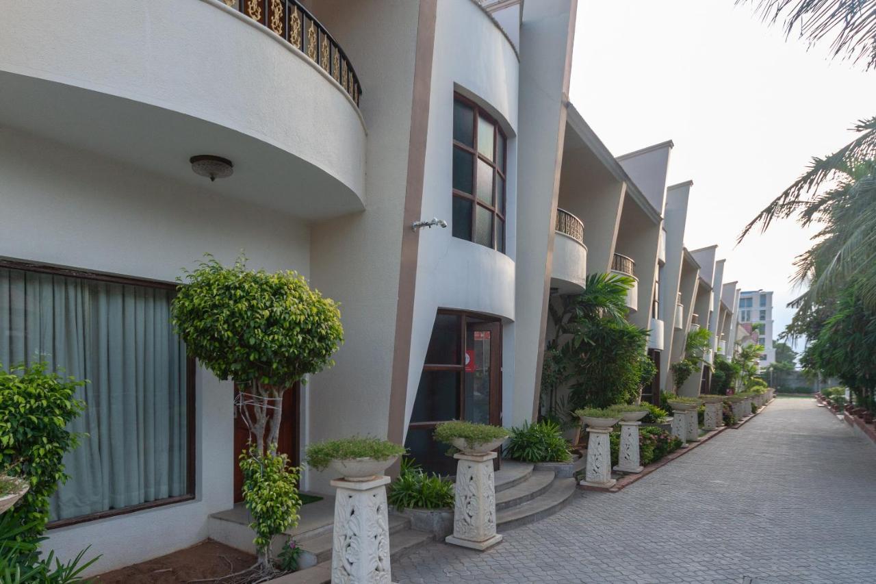Capital O 6229 Ilara Hotels And Resorts Siruseri Exterior foto