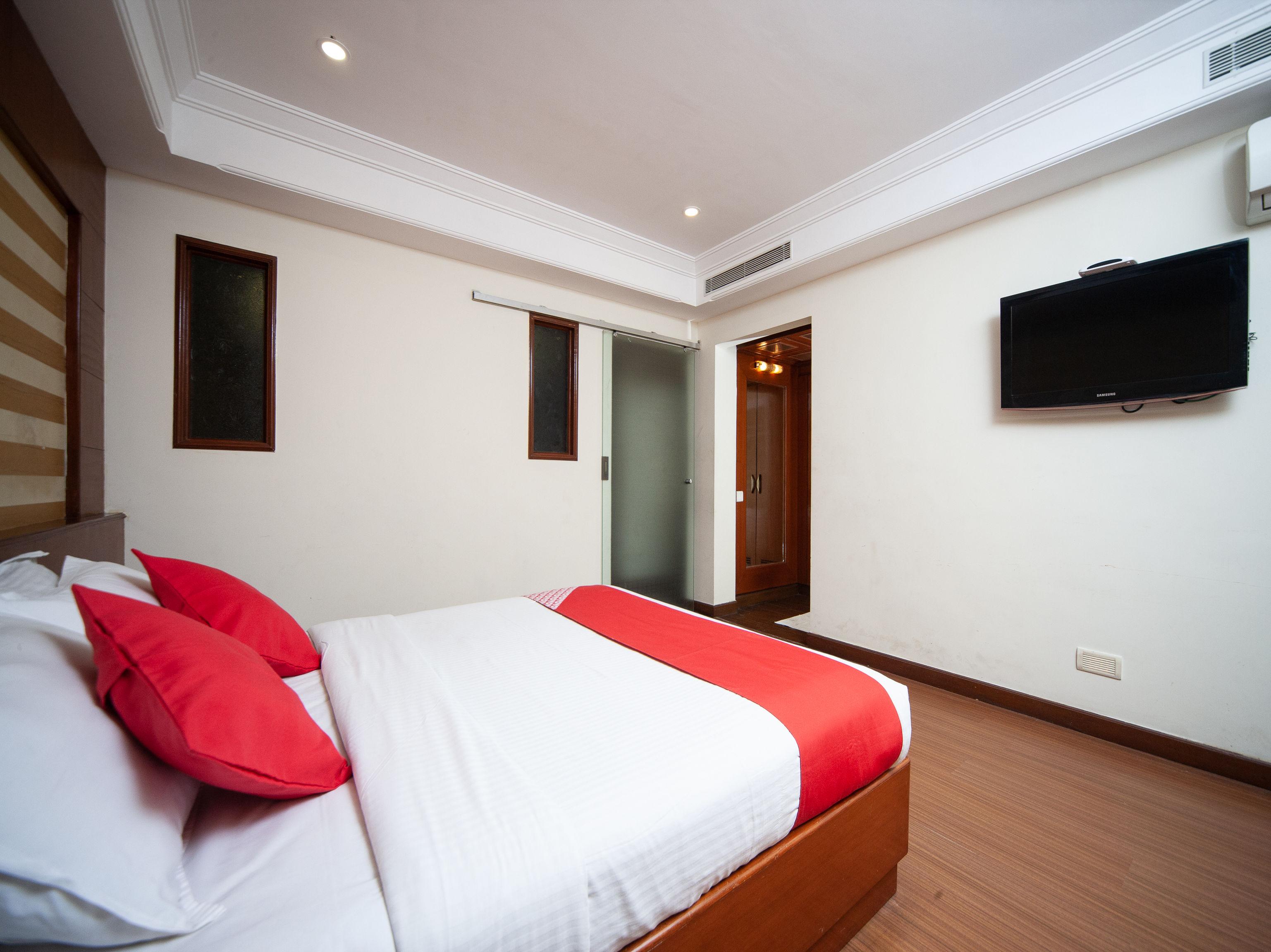 Capital O 6229 Ilara Hotels And Resorts Siruseri Exterior foto