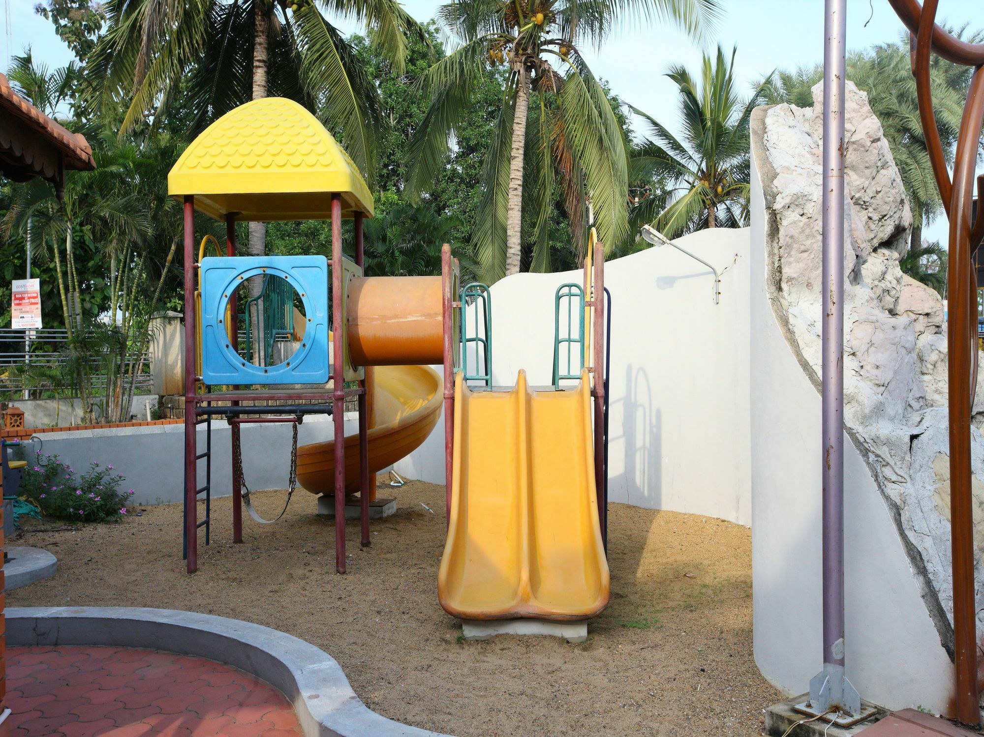 Capital O 6229 Ilara Hotels And Resorts Siruseri Exterior foto